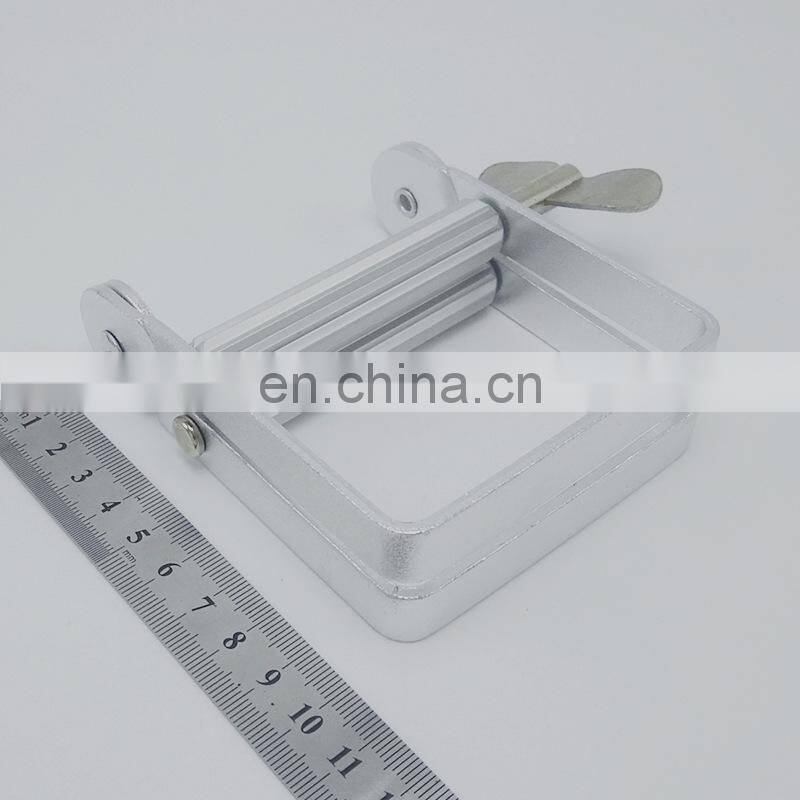 Rolling Squeezer Lazy Toothpaste Dispenser Bathroom Accessories Set Toothpaste Squeezer Hair Color Dye Cosmetic Paint Squeezer