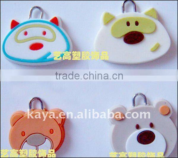 2016 Newfashioned plastic zipper puller