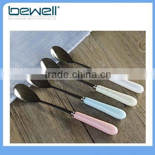 Eco-friendly Gift Ceramic Cup with Spoons