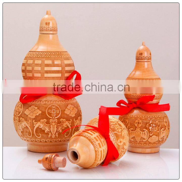 Different size of peach wooden Feng shui Wu Lou-Gourds