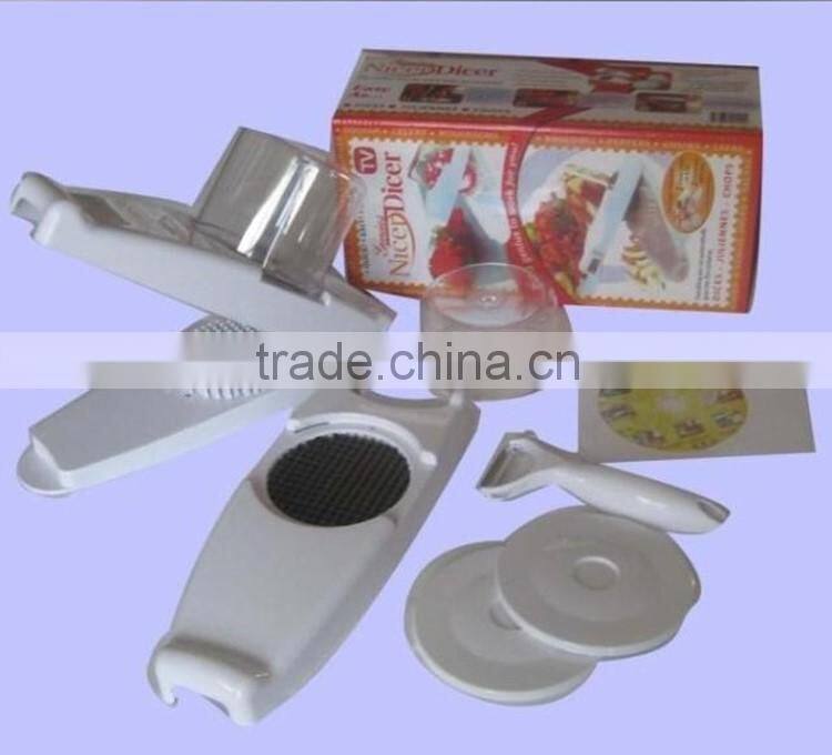 Kitchenware plastic various sizes potato chipper