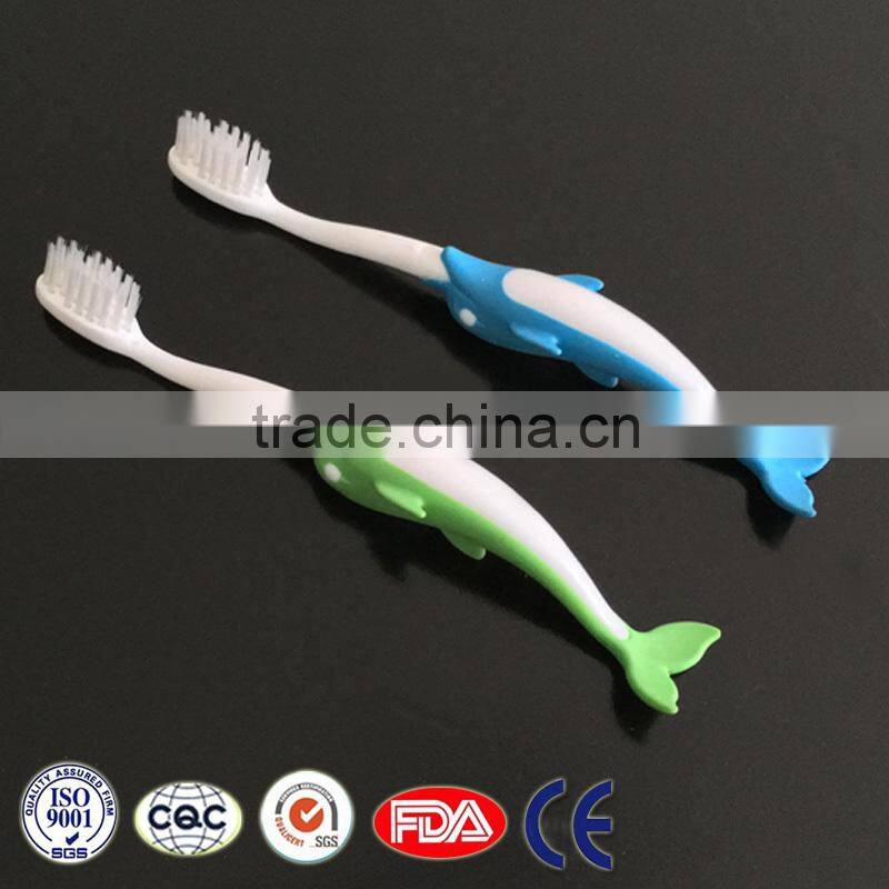 2016 new designed soft bristle feature kids tooth brushes, fish mould animal design kids toothbrush
