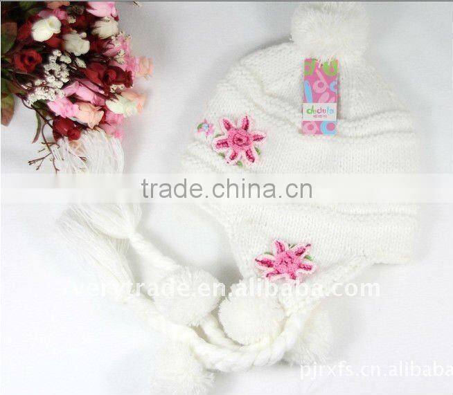 baby's knitted earflap hat