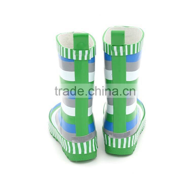 Factory competitive price fashion boys and girls children rubber rain boots