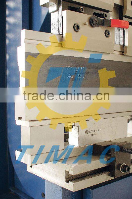 EHP D CNC Electric Hydraulic Synchro Press Brakes(63T-320T)