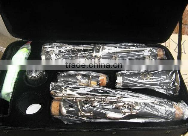 17 Key hard rubber body Bb clarinet