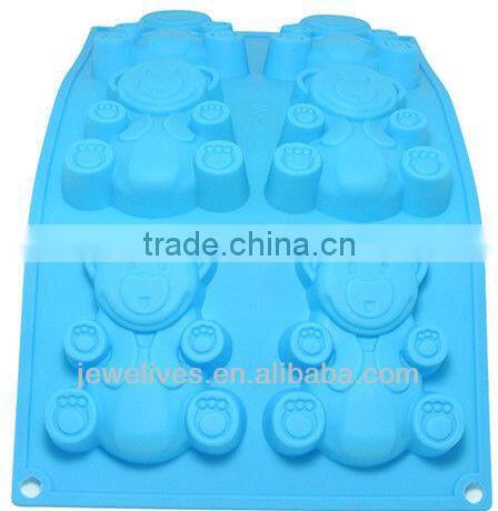 Unique bear shape silicone ice cube tray for Christmas