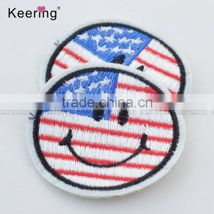 Fancy American smiley face embroidery patch custom WEF-026