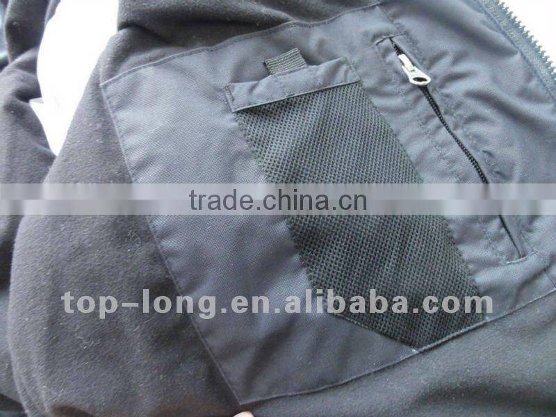 Men Soft shell jacket outdoor clothing with Waterproof & Windproof