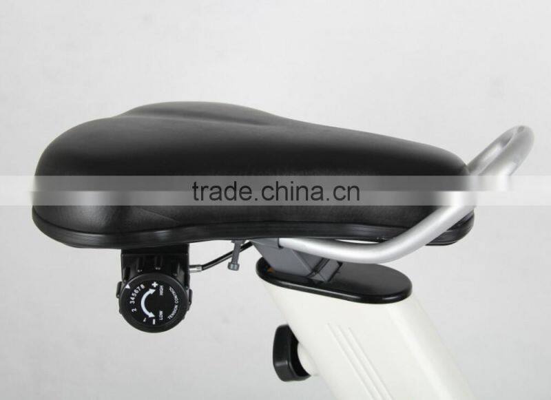 EXERCISE BIKE FITNESS EQUIPMENT