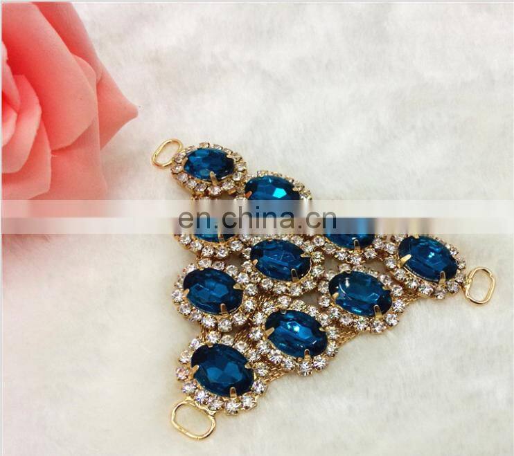 2016 fashion design acrylic shoe accressory with pearl decoration