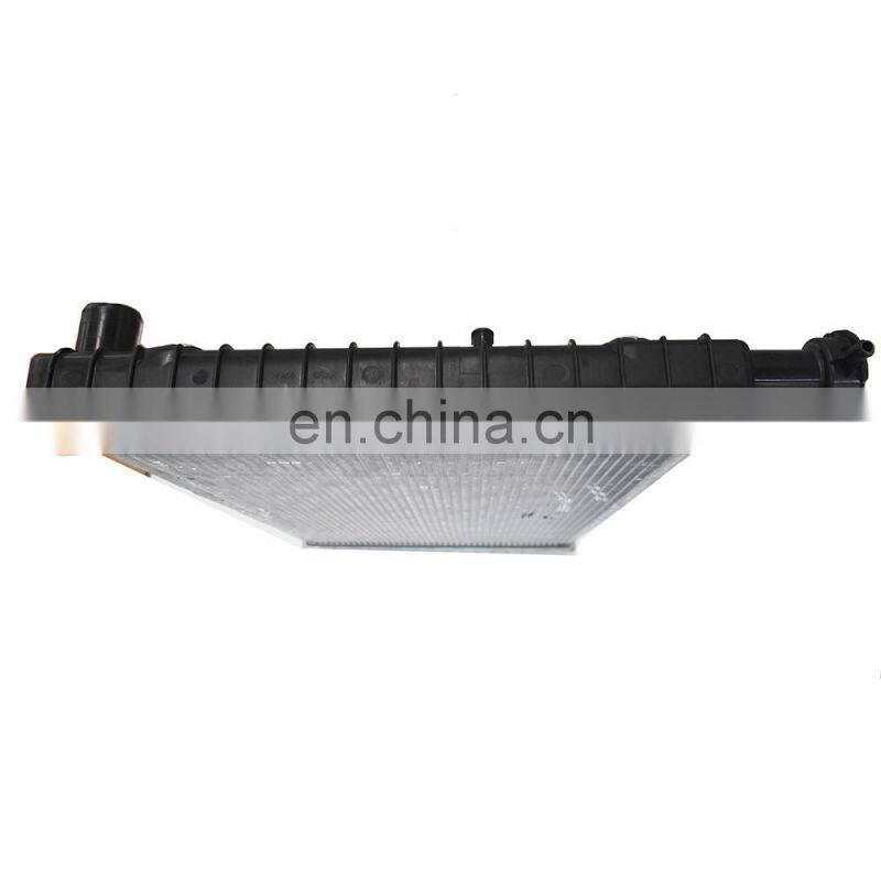 New Radiator For 1996-2002 Chevy Express 1500 2500 GMC Savana V6 V8 2044