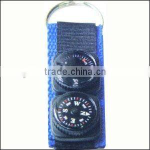 Plastic Compass with Carabiner