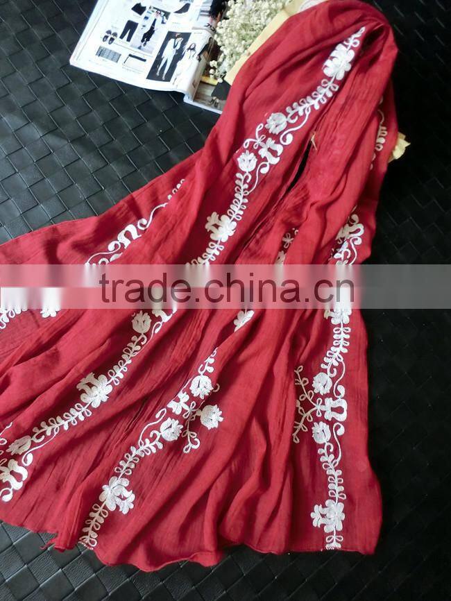 Newest Flower Embroidery Design Cotton Woman Fashion Vintage Scarf