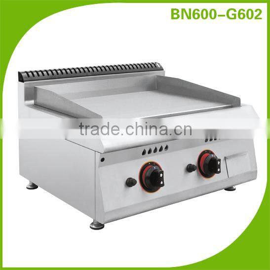 (BN600-G602C) Commerical stainless steel flat steel plate,gas range with burners and griddle,equipments for restaurants