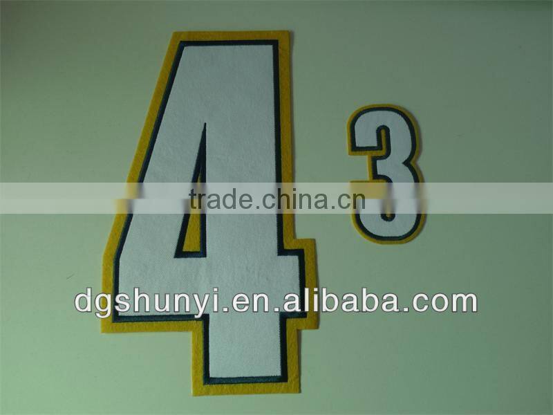 3D embroidery fabric emblem