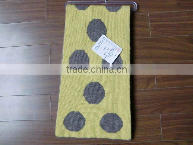 Acrylic double-sided knitted scarf