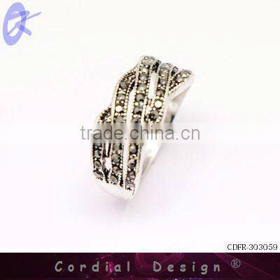 2013 hot sale fashion antique silver acryl rhinestone rings