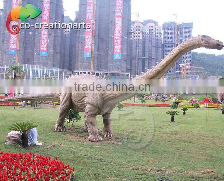 Animated outdoor dinosaur scale model