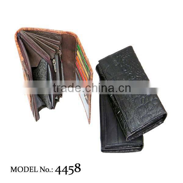 Ladies Long zipper wallet with small coin pocket backside