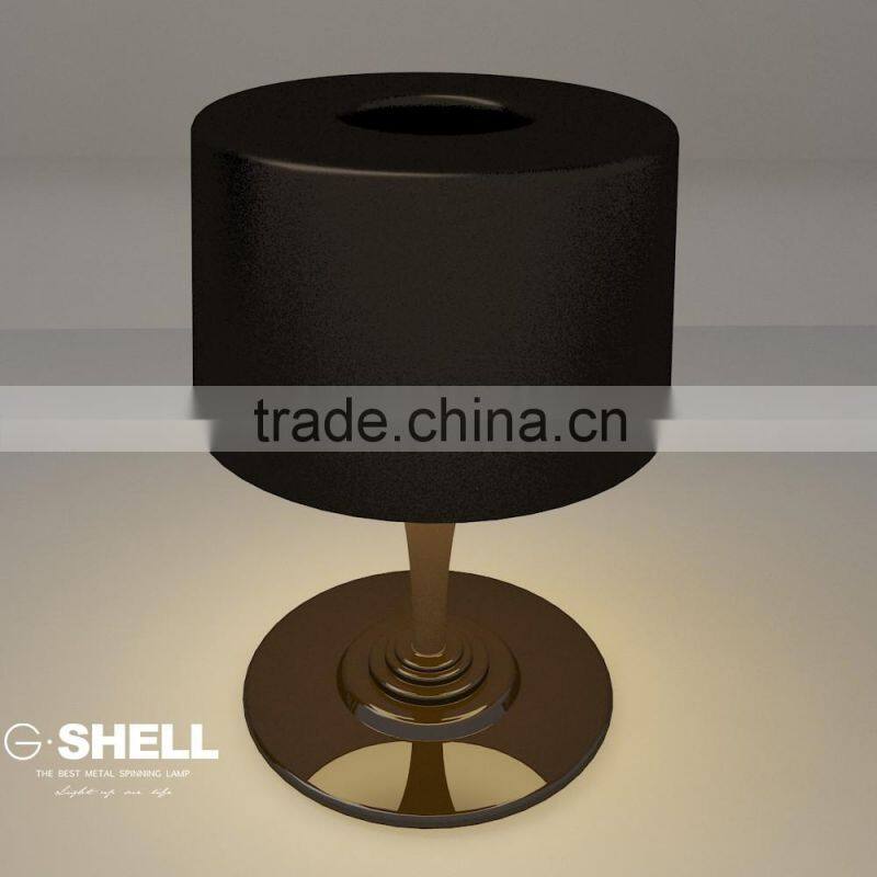 Contemporary European led design metal table lamp for the house