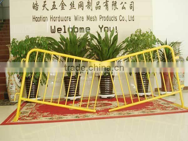 powder coated crowd control barriers barricades queue control barrier temporary fence