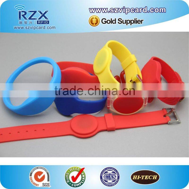 custom 840-960MHZ uhf silicon rfid wristband with 2-10 cm reading range