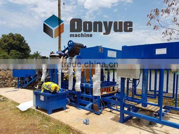 High Quality Hollow Brick Making Machine Production Line QT4-25