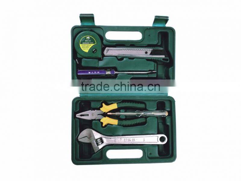 Multi functional 8 member household tool set