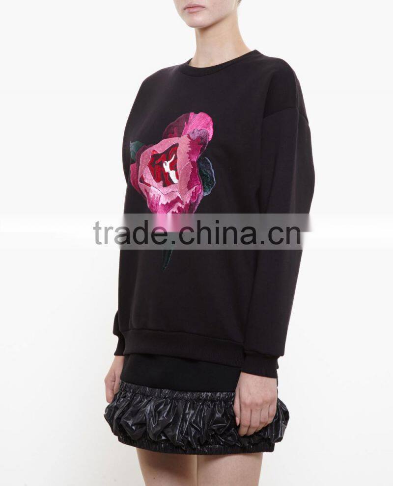 China Suppliers OEM Customized Embroidery Sweatshirt Solid Hoodies and Sweatshirts