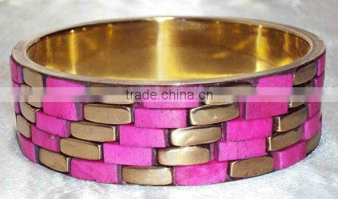 Turquoise Color Bone Chips Brass Bangle, Women Metal Bangle 11834