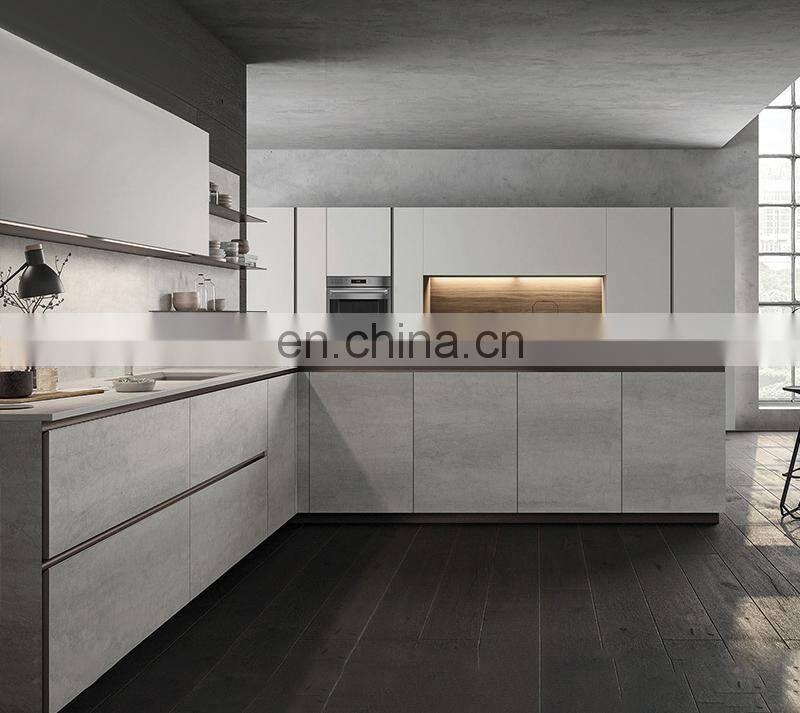 Modern Black High Gloss Lacquer Finish Handle less German kitchen