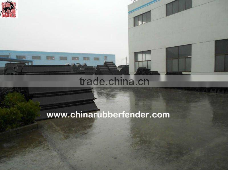 High E.A Arch Dock Rubber Fender