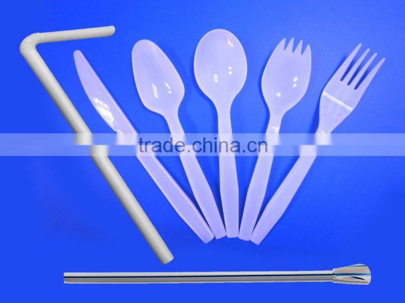High quality disposable plastic cutlery set / Spoon / Fork / Knife / Drinking straw