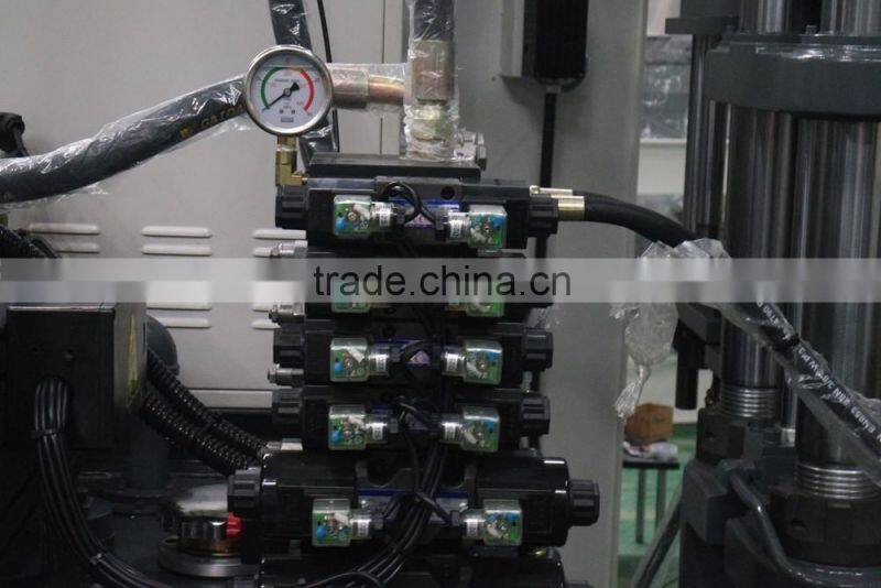 Vertical FIFO Rubber Injection Molding Machine