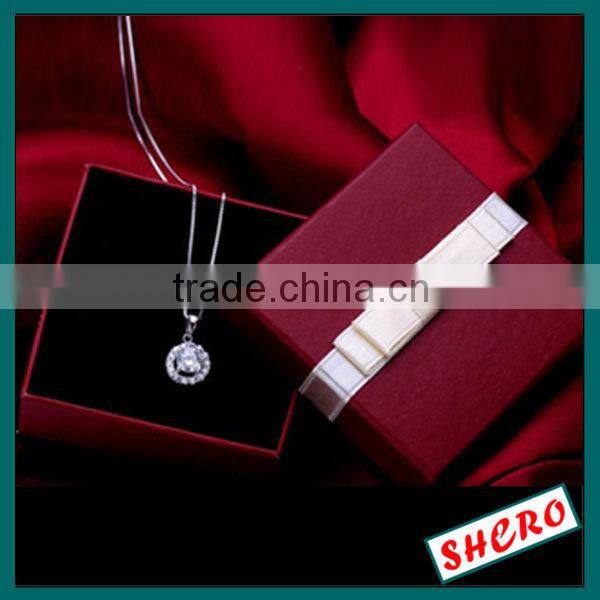 Red paper jewelry box Jewelry gift packaging box