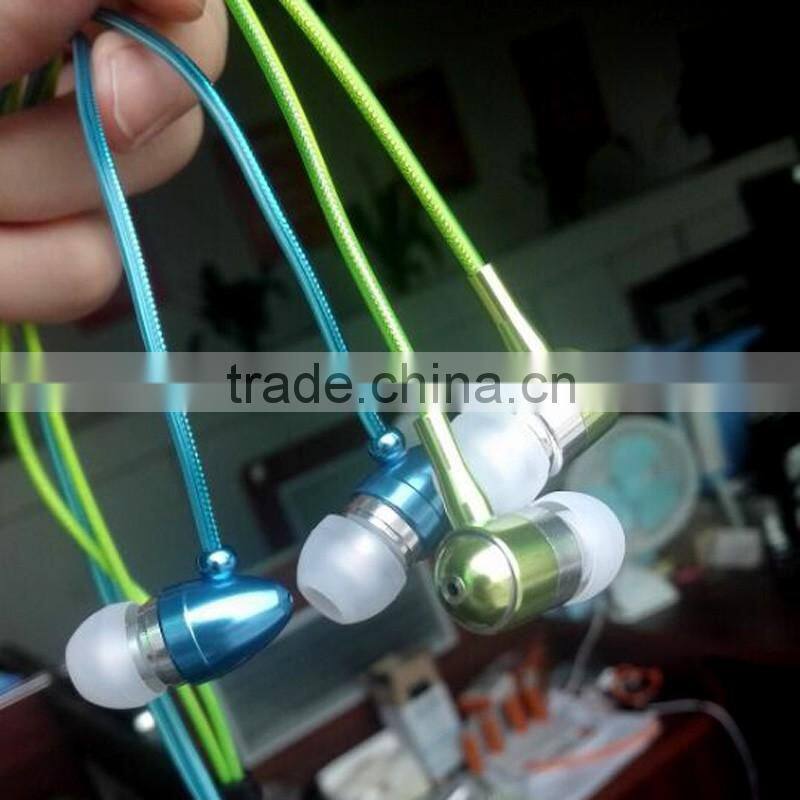 wholesale china 3.5mm audio jack free sample metal flashing light earbuds EL light ear piece earphones