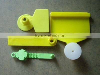 Cheap UHF Passive NFC Non-contact RFID Animal Ear Tag for Livestock Tracking