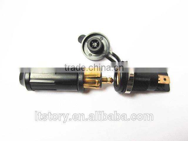 Merit 12V Power Socket Black color