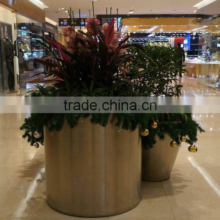 Modern gold frp planter