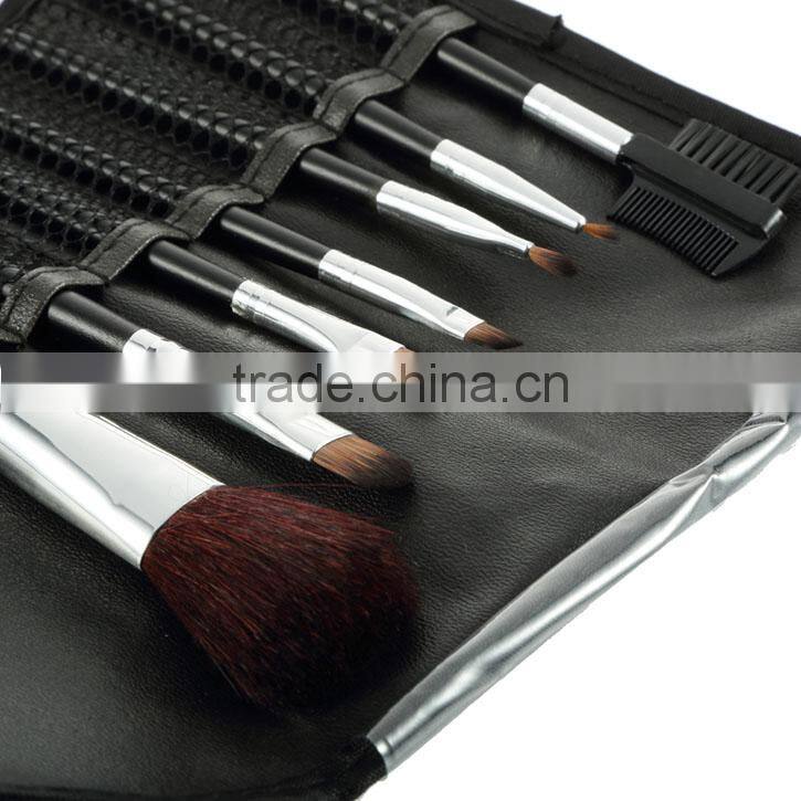 7 pcs Makeup Brush Cleaner Professional Makeup Brush Set Cosmetic Brush For Makeup Sets For Face/Eye/Lip
