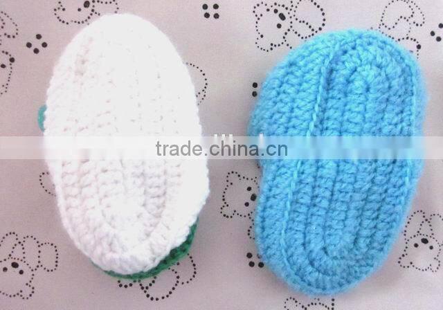 winter fancy design cute baby sweater shoe