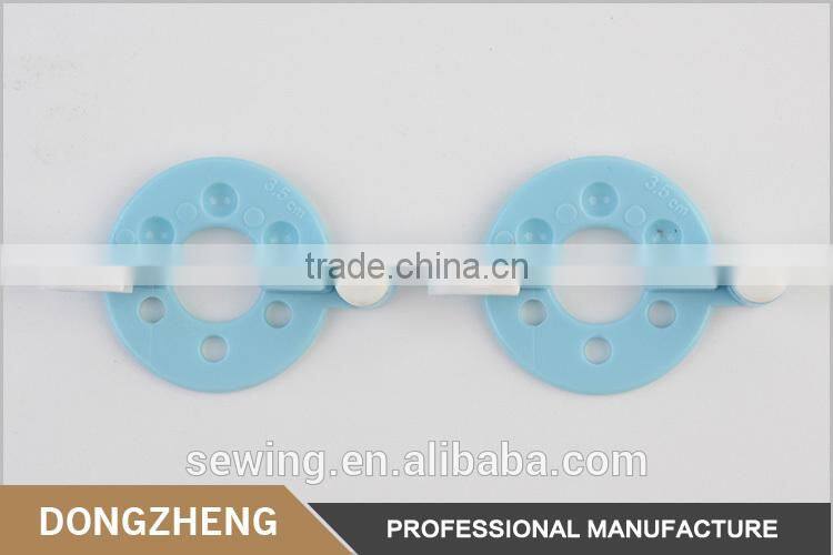 High quality round mixed plastic pom maker knitting needle set for hat scarf glove