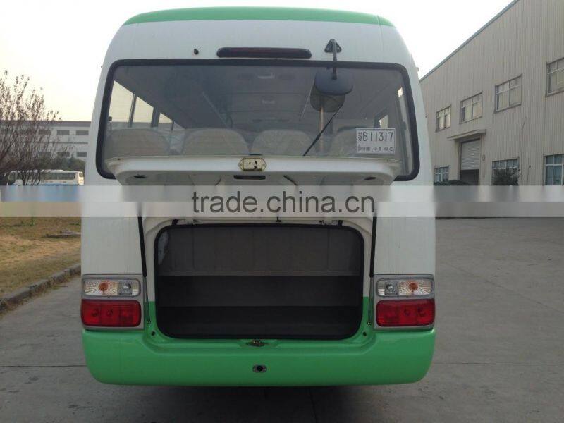 7.5m 26 seats Coaster type mini bus with cumins engine HM6700