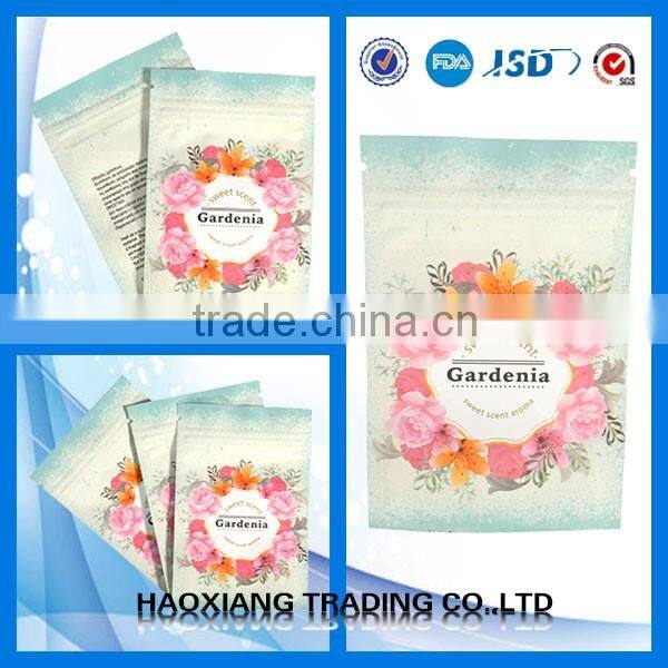 Heat Seal and Handle and Plastic Material bag roll