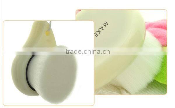 New Design 450000pcs the Finest Synthetic Hair Free Sample Light Yellow Washing Face Brush