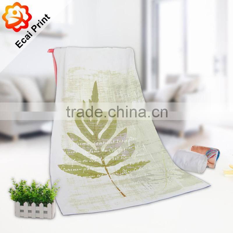 Hot sale creative microfibre dye printed hand towel with images