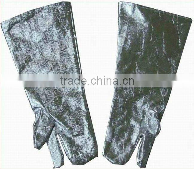 safety gloves