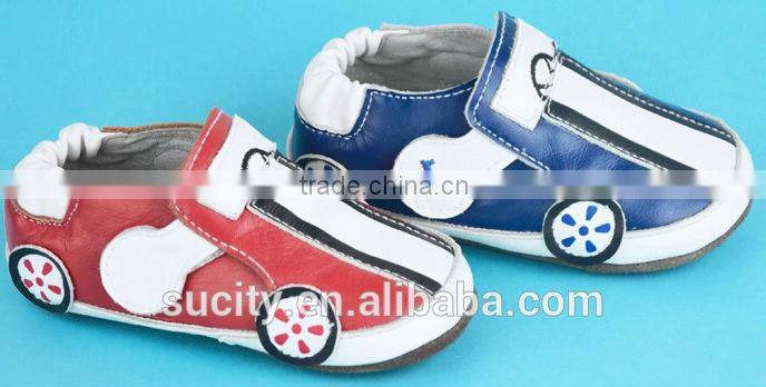 cheap soft sole real baby leather shoes with wheel in car shape