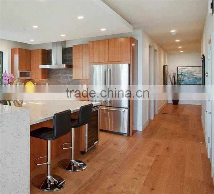 Crystal kitchen cabinets quartz counter tops for Ritz kitchen cabinet